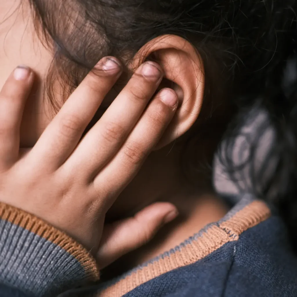 EVANI-HOSPITAL-ENT-Ear-Nose-Throat-pain